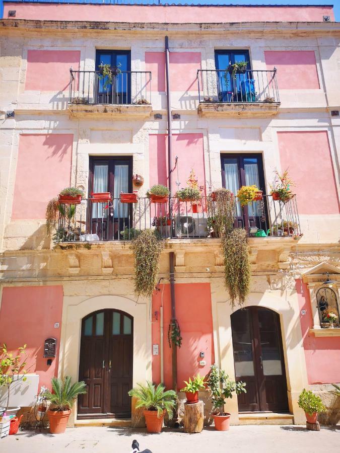 Family Apt By Dimore In Sicily Syracuse Exterior photo